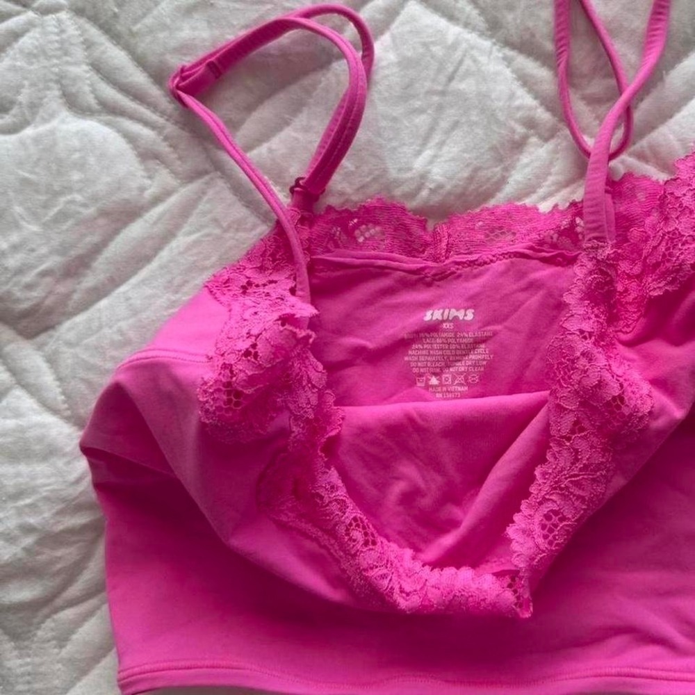 hot pink skims cropped cami lace tank - Picture 5 of 5